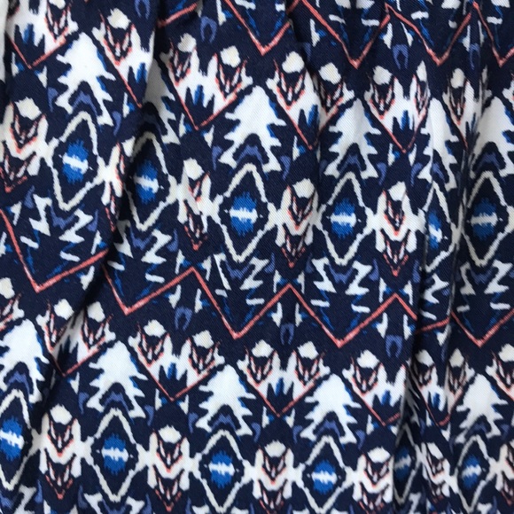 Strapless Patterned Romper - Picture 3 of 4